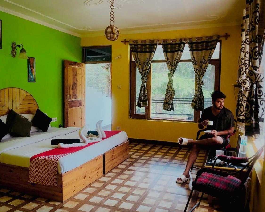Bed and Breakfast The Brooks, Manali Экстерьер фото